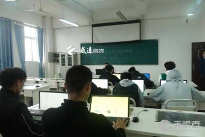 內(nèi)江職業(yè)技術(shù)學(xué)院與內(nèi)江職業(yè)培訓(xùn)學(xué)院 共筑職業(yè)技能培訓(xùn)新高地